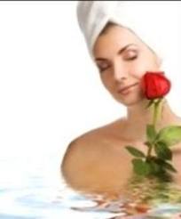 Benefits of Rose water for skin